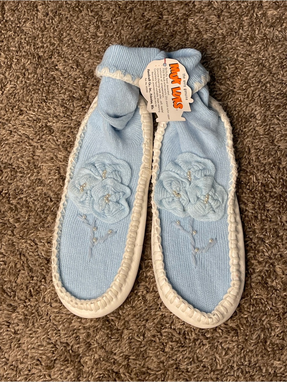 Muk Luks Women’s Vintage Light Blue Flower Knit Slipper Shoes Size M (7-8) NWT